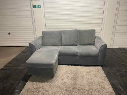 Photo of free 🛋️ FREE Grey L-Shape Sofa (Calidonian Road N7) #1
