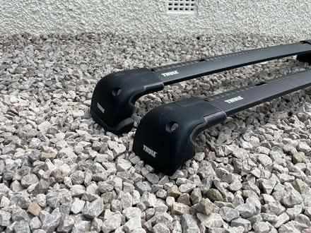 Photo of free Thule wingbar edge roof bars (LA11 Kents Bank) #3