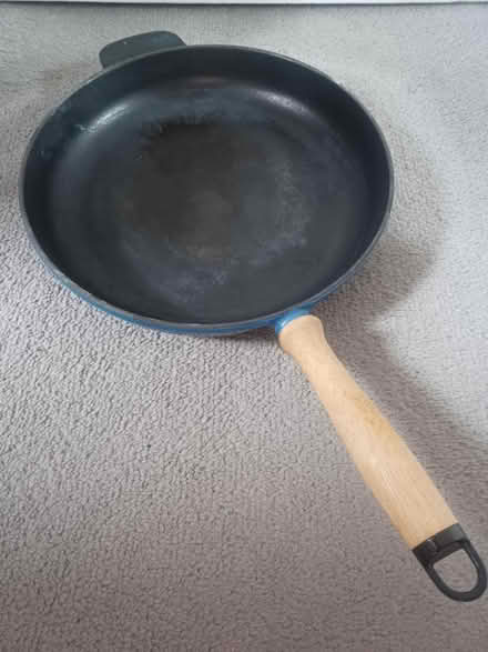 Photo of free IKEA heavy frying pan (Kingswinford DY6) #1