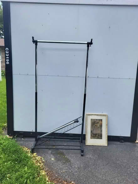 Photo of free Curb Alert (Elmvale Acres) #1