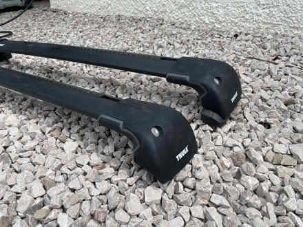 Photo of free Thule wingbar edge roof bars (LA11 Kents Bank) #2