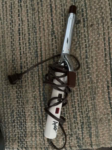 Photo of free Curling iron (Berkeley) #1