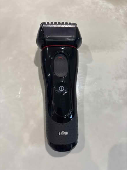 Photo of free Braun electric razor 5039 (Kenilworth CV8) #1