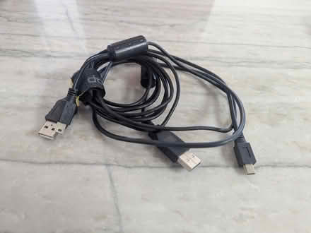 Photo of free USB cables (94040) #1