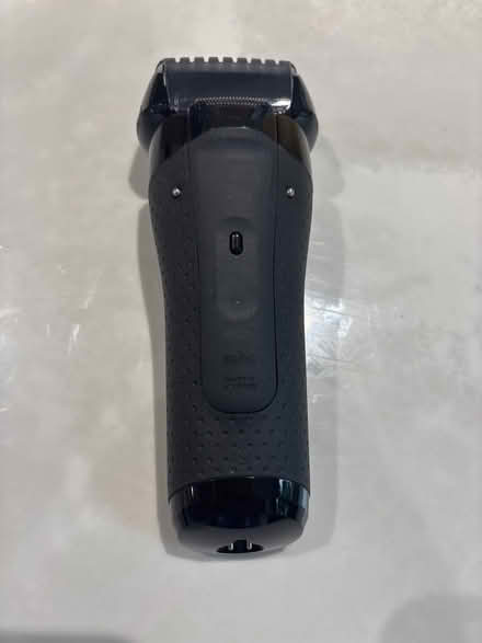 Photo of free Braun electric razor 5039 (Kenilworth CV8) #2