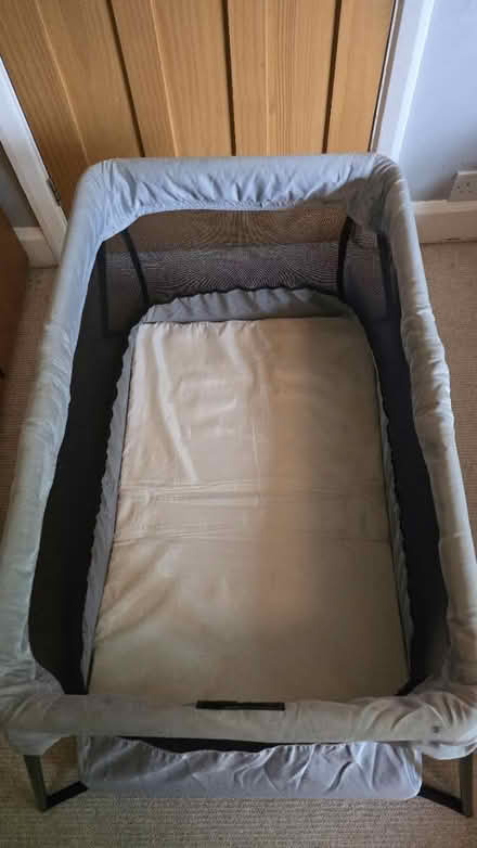 Photo of free Baby Bjorn travel cot (Cutteslowe, Oxford OX2) #4