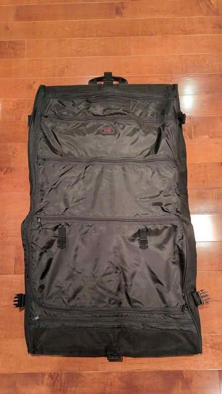 Photo of free Garment Bag (Trafalgar/River Oaks, Oakville) #3