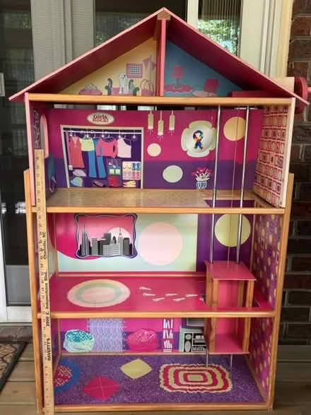 Photo of free Barbie-type House with Elevator (Harrisburg) #1