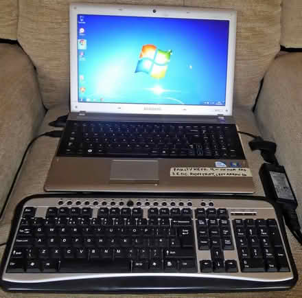 Photo of free Samsung RV511 laptop Windows 7 (West Bridgford NG2) #1