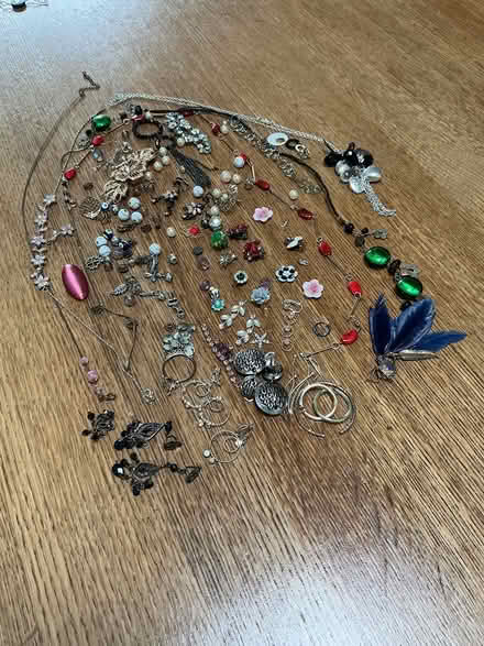 Photo of free Broken Costume Jewellery (Havant PO9) #1