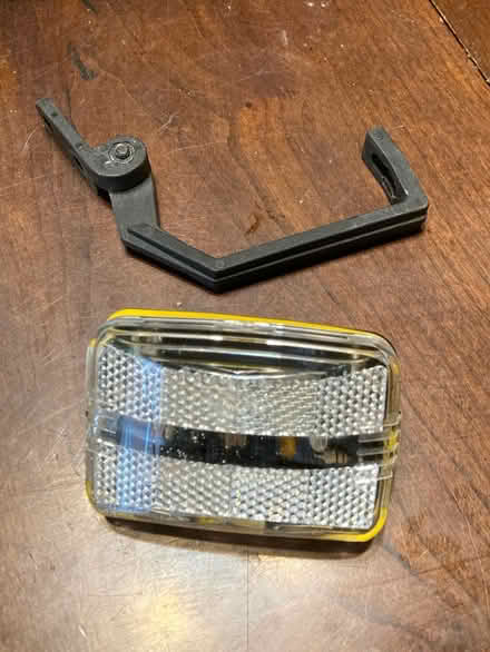 Photo of free White bike light, needs AAs (Petworth/ Park View) #1