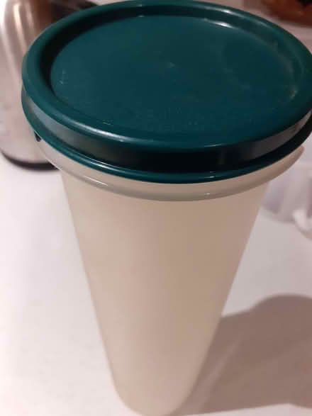 Photo of free Dry spaghetti container (Tonbridge TN9) #3