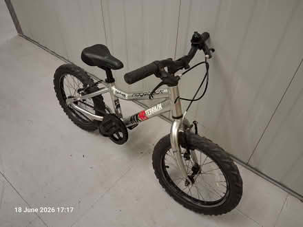 Photo of free silver Ridgeback MX16 bike (16in wheels) (Woodlands TW7) #2