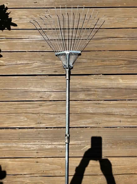 Photo of free Expandable Steel Rake (Sir Francis Drake near Redhill) #2