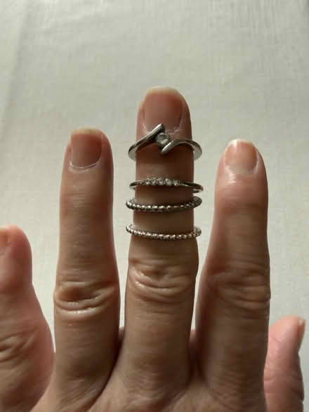 Photo of free Rings (Erin Mills&QEW) #2