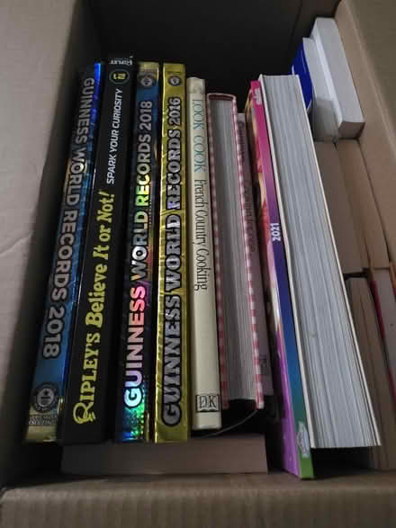 Photo of free Assorted books (Luton LU2) #1