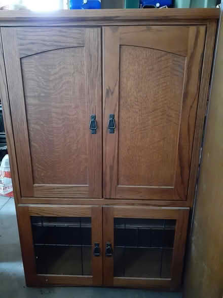 Photo of free TV Hutch (West Central FC) #1