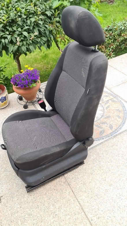 Photo of free VW seat (Ruislip HA4) #2