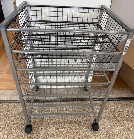 Photo of free wire drawers on wheels (midtwn) #2