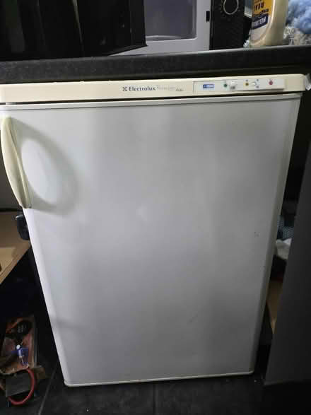 Photo of free freezer (PR4) #1