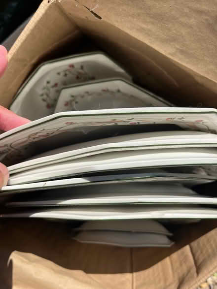 Photo of free Crockery - Johnson Brothers (Waterlooville PO7) #4