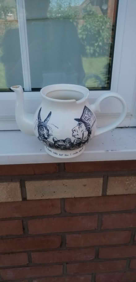 Photo of free Teapot without lid (Copeswood CV3) #1