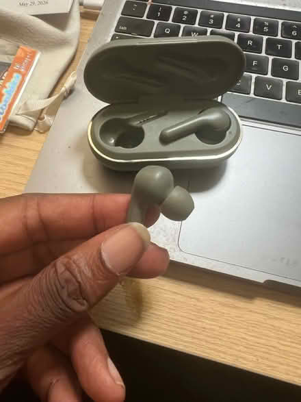 Photo of free Bluetooth earbuds (Redmond) #1