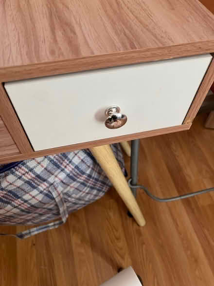 Photo of free Vanity/dressing table (WD23) #2