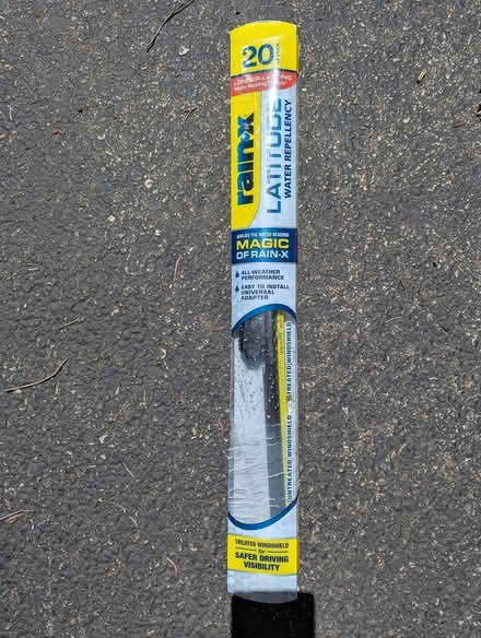 Photo of free Wiper blade, 20" (East Glenview) #1