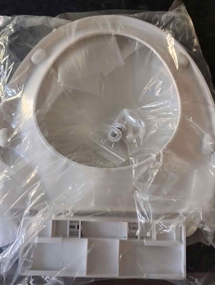 Photo of free Brand new white plastic toilet seat (Frindsbury Extra ME2) #2