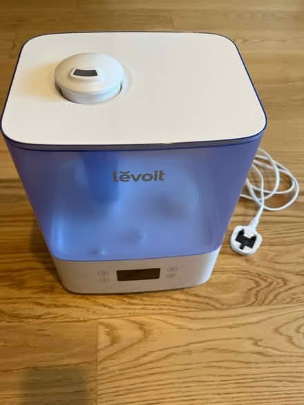 Photo of free Levoit Humidifier (SW20 South Merton Station) #1
