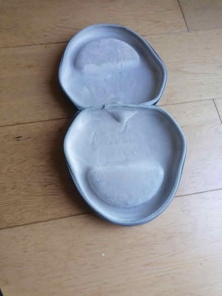 Photo of free Hard Headphone Carry Case (Copeswood CV3) #1