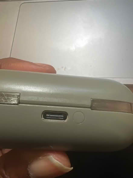 Photo of free Bluetooth earbuds (Redmond) #4