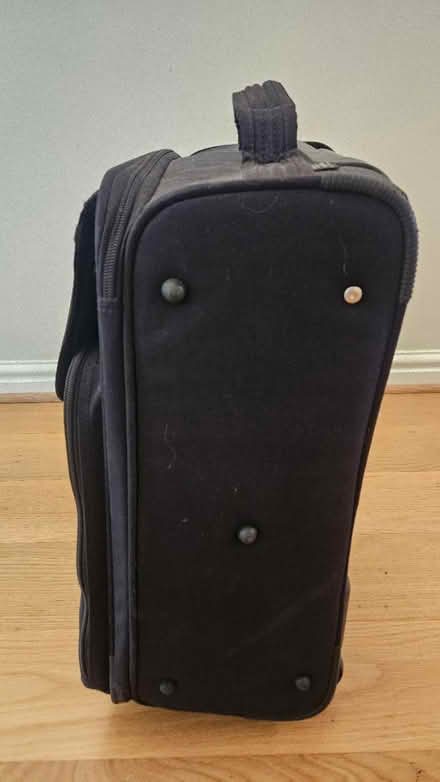 Photo of free Hedren urban gear travel case (Southwater) #2