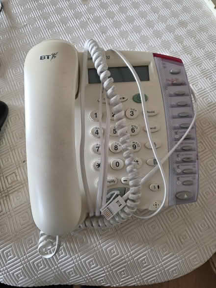 Photo of free BT fixed phone (underwood, NG16) #1