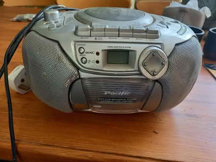 Photo of free CD/radio/tape player (SE9) #1