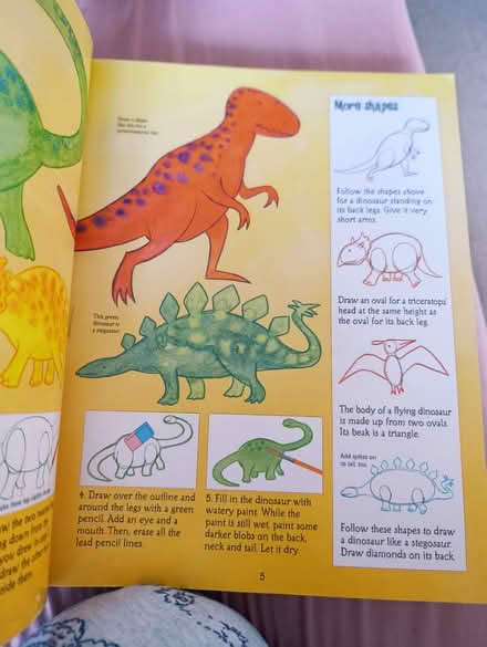 Photo of free How to draw dinosaurs book (RH12 2) #2