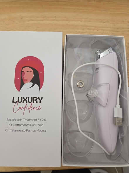 Photo of free skin treatment device (Baldock, Clothall Common SG7) #1