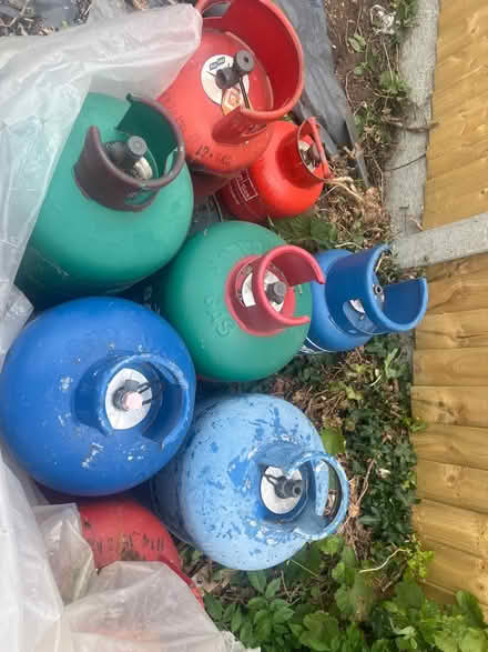 Photo of free Empty Canister butane cylinder (TW19) #1