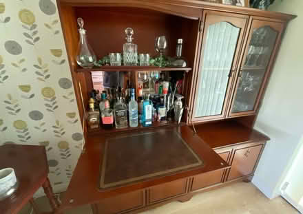 Photo of free Table and 4 chairs/ display cabinet (CW2 6) #4