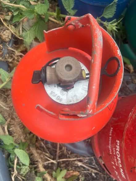 Photo of free Canister 3.9kg (TW19) #1