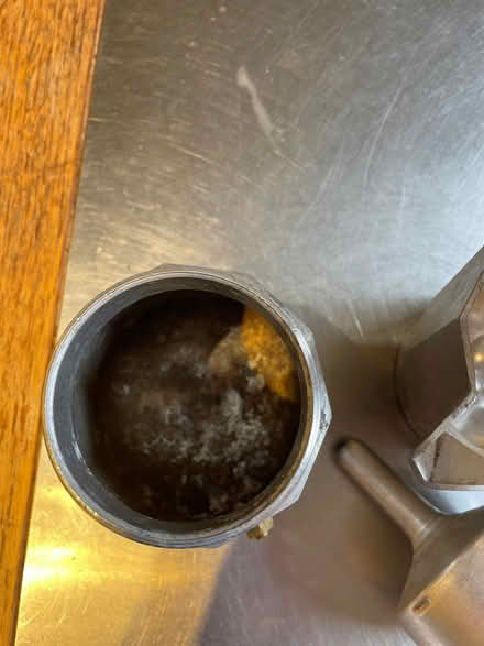 Photo of free Aluminium coffee maker (Llandrindod LD1) #4