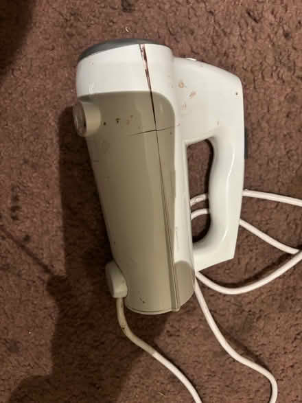 Photo of free Cuisinart 3-sp hand mixer broken (Mitty High area) #3