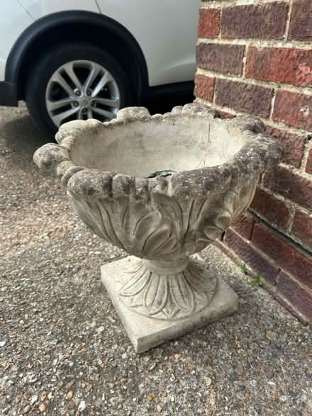 Photo of free Stone planter (Hastings. Broom grove TN34) #2