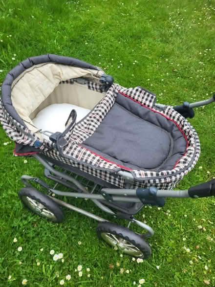 Photo of free Large Dolls Pram (Fittleworth RH20) #4