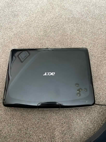 Photo of free Old But fully working Acer Laptop (Corringham SS17) #1