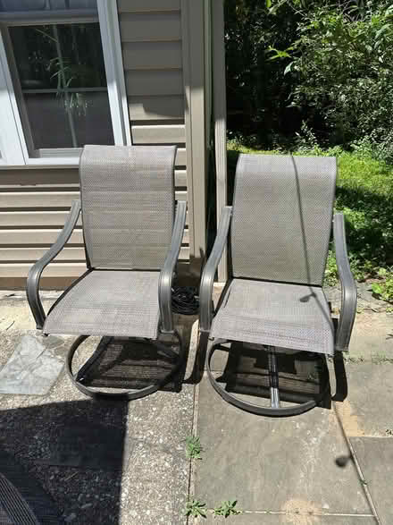 Photo of free Metal chairs for scrap (Downingtown off 113) #1