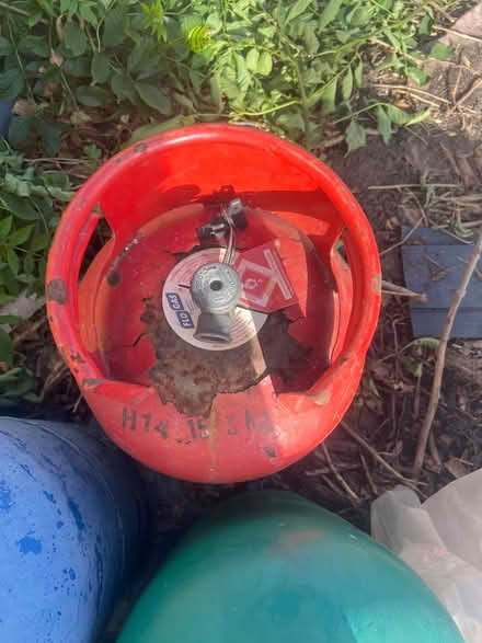 Photo of free 15kg canister cylinder (TW19) #1