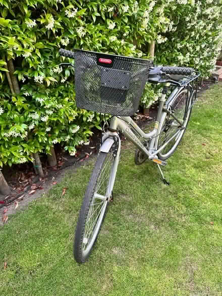 Photo of free Claudbutler lady's bike (Crowthorne RG45) #2