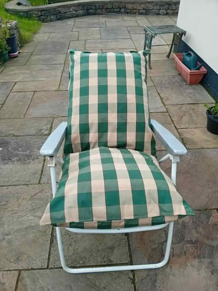 Photo of free reclining padded garden chair (Morecambe LA4) #2